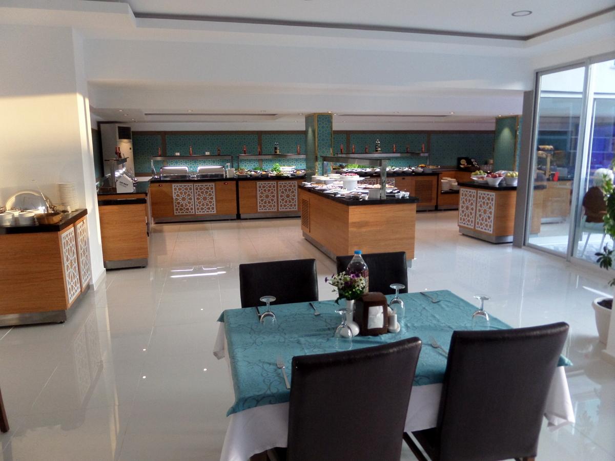 Kleopatra Atlas Hotel - Adults Only Alanya Exterior photo